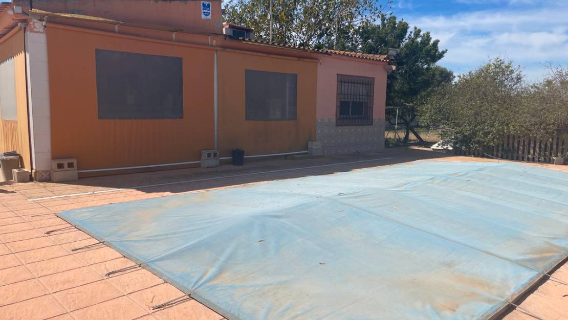 Sale - Villa - Guardamar del Segura - Guardamar del Segura Centro