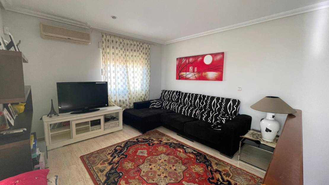 Sale - Villa - Guardamar del Segura - Guardamar del Segura Centro