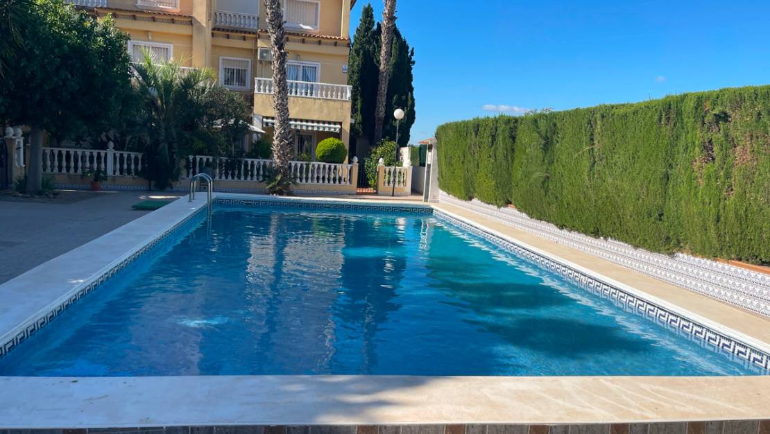 Sale - Villa - Guardamar del Segura - Guardamar del Segura Centro