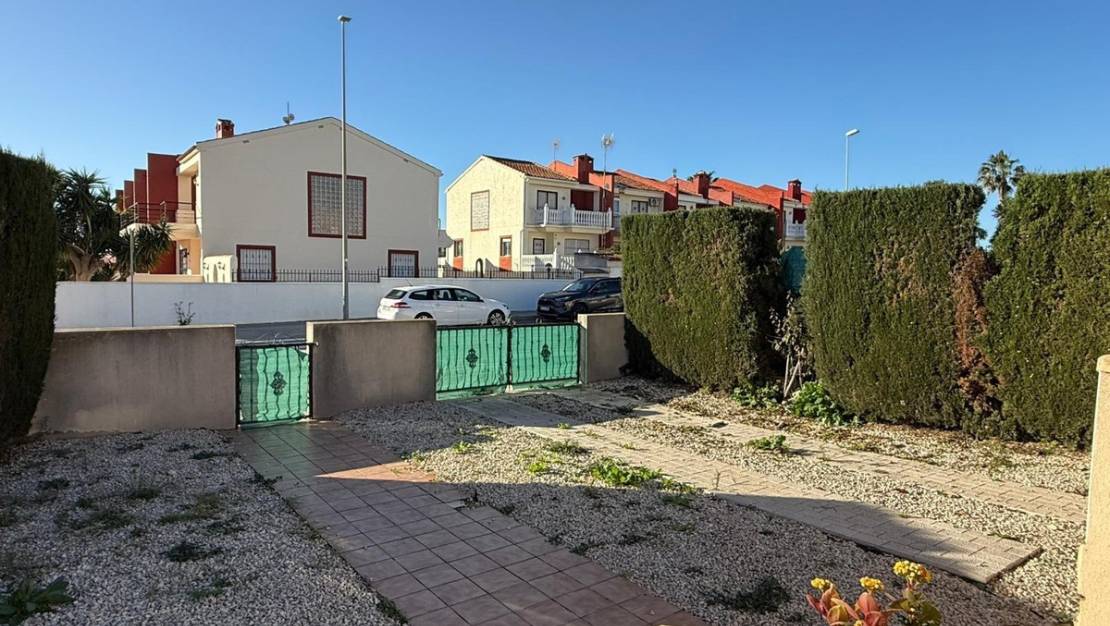 Sale - Villa - Guardamar del Segura - Guardamar del Segura Centro