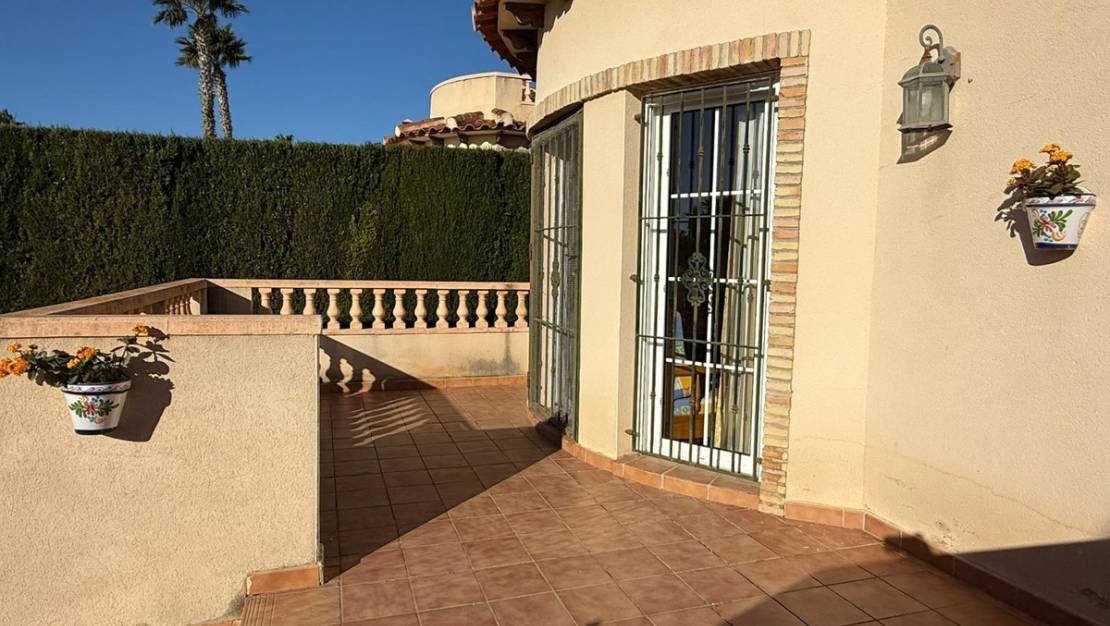 Sale - Villa - Guardamar del Segura - Guardamar del Segura Centro