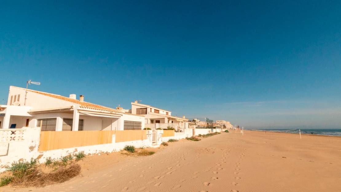 Sale - Villa - Guardamar del Segura - Guardamar del Segura Centro