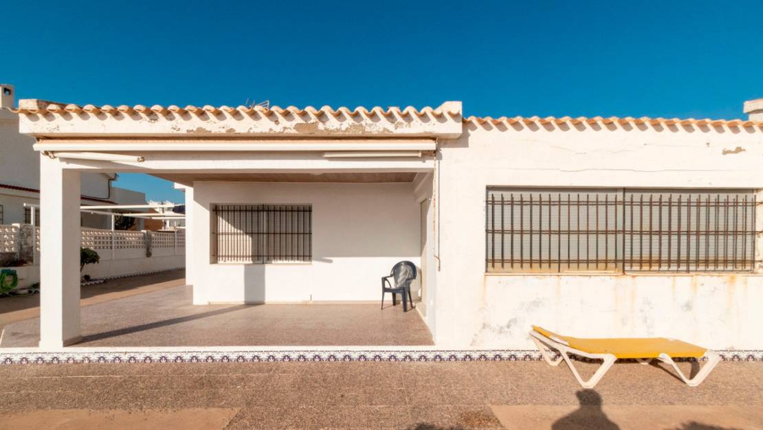 Sale - Villa - Guardamar del Segura - Guardamar del Segura Centro