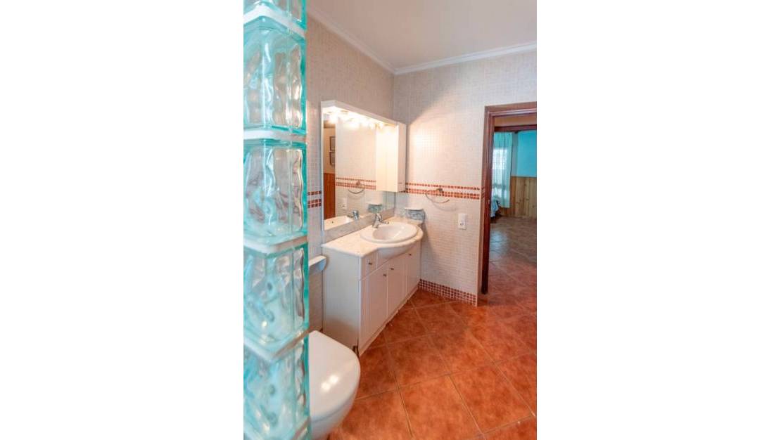 Sale - Villa - Guardamar del Segura - Guardamar del Segura Centro