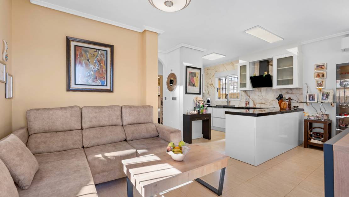 Sale - Villa - Guardamar del Segura - Guardamar del Segura Centro