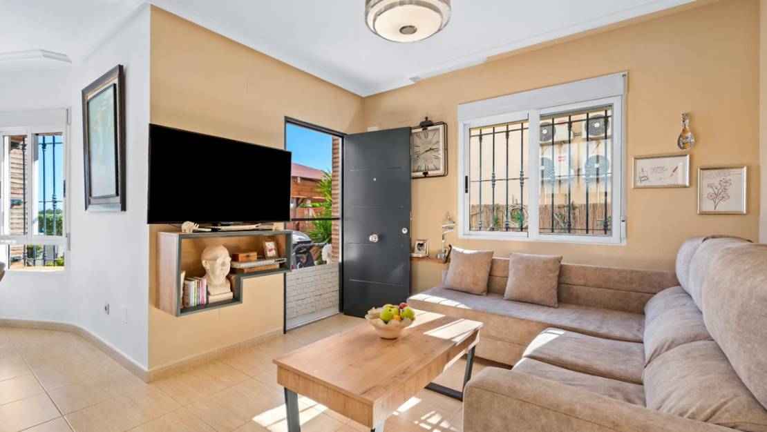 Sale - Villa - Guardamar del Segura - Guardamar del Segura Centro