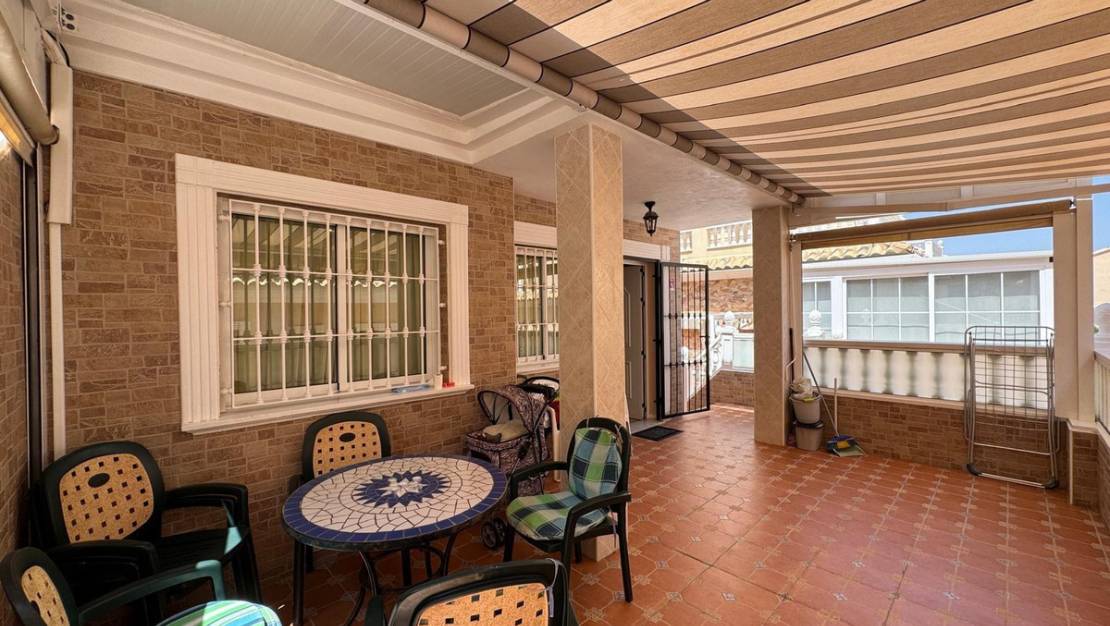 Sale - Villa - Guardamar del Segura - Guardamar del Segura Centro