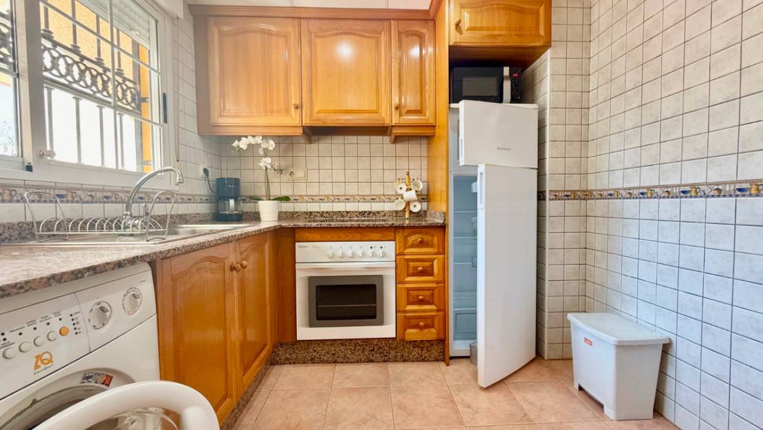 Sale - Villa - Guardamar del Segura - Guardamar del Segura Centro
