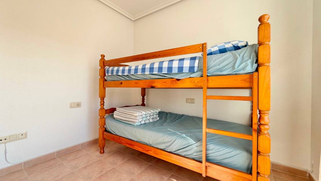 Sale - Villa - Guardamar del Segura - Guardamar del Segura Centro