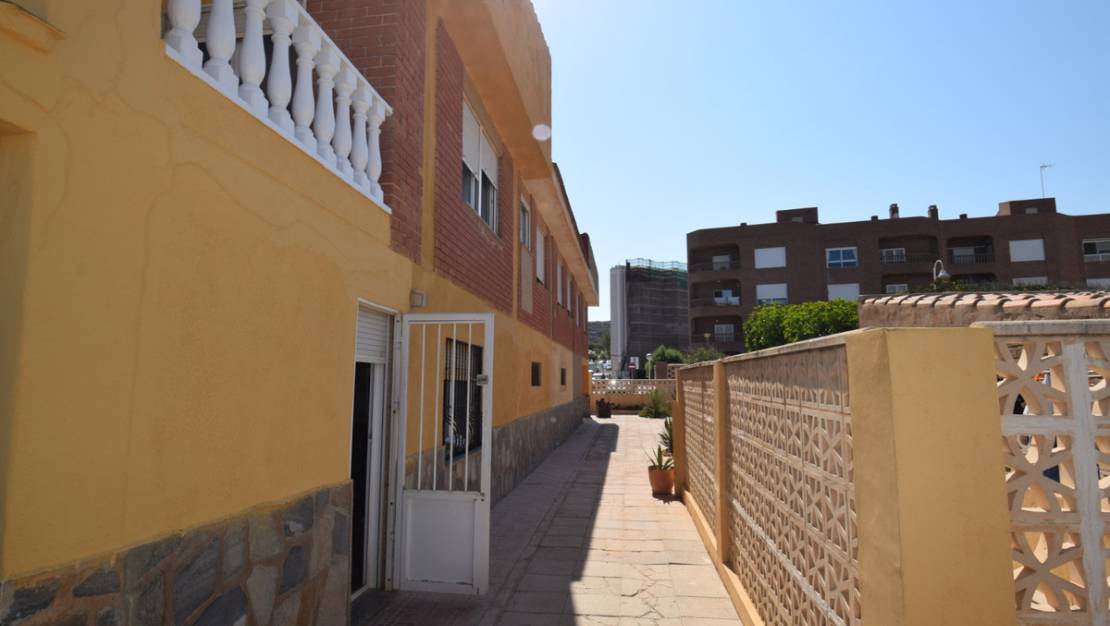 Sale - Villa - Guardamar del Segura - Guardamar del Segura Centro