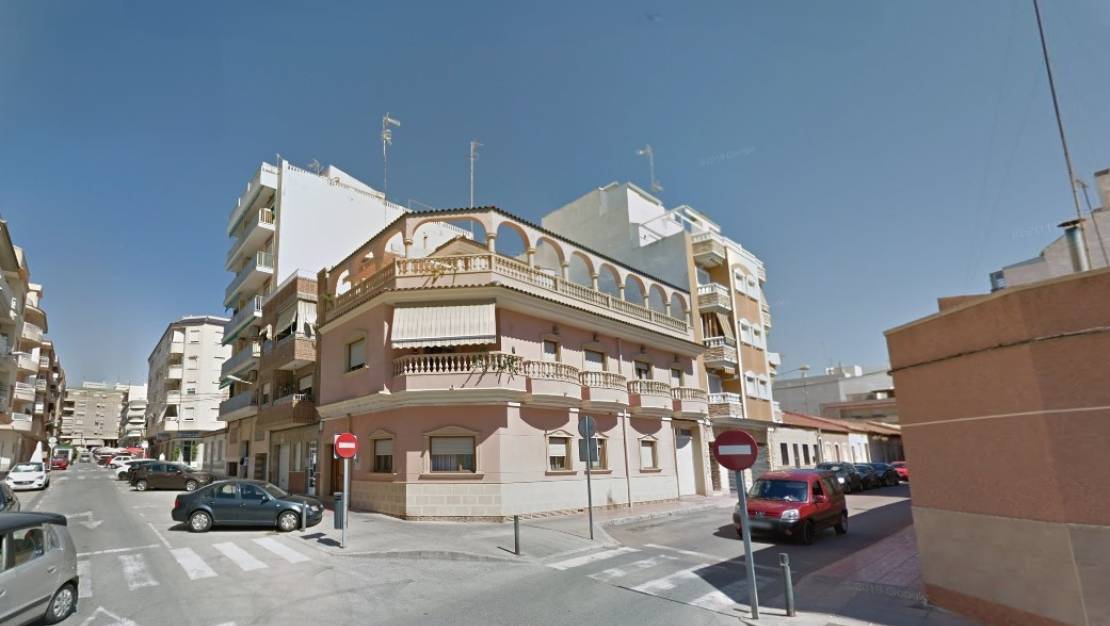 Sale - Villa - Guardamar del Segura - Guardamar del Segura Centro