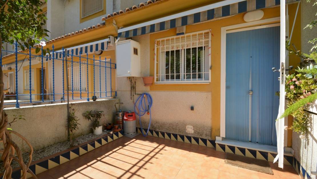 Sale - Villa - Guardamar del Segura - Guardamar del Segura Centro