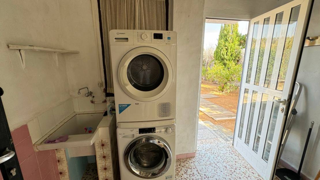 Sale - Villa - Guardamar del Segura - Guardamar del Segura Centro