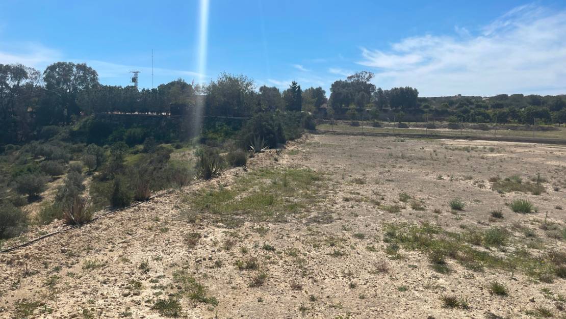 Sale - Villa - Guardamar del Segura - Guardamar del Segura Centro