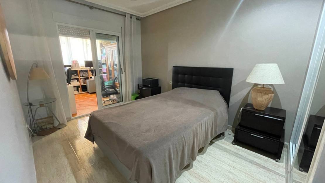Sale - Villa - Guardamar del Segura - Guardamar del Segura Centro