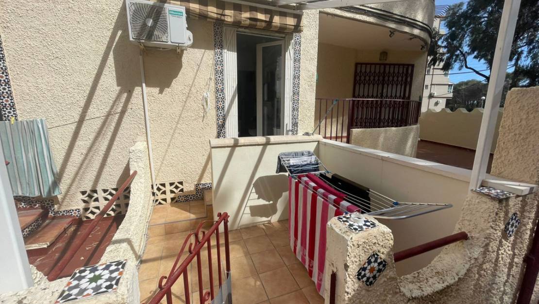 Sale - Villa - Guardamar del Segura - Guardamar del Segura Centro