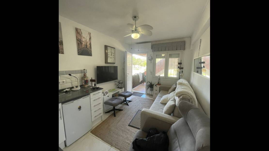 Sale - Villa - Guardamar del Segura - Guardamar del Segura Centro