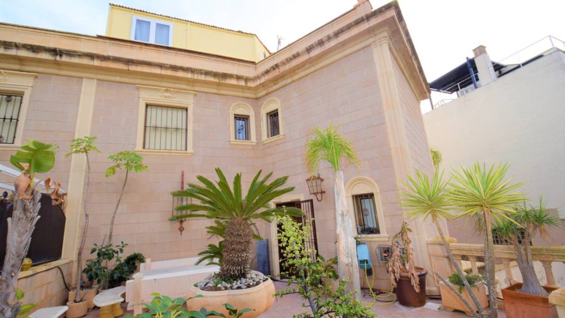 Sale - Villa - Guardamar del Segura - Guardamar del Segura Centro