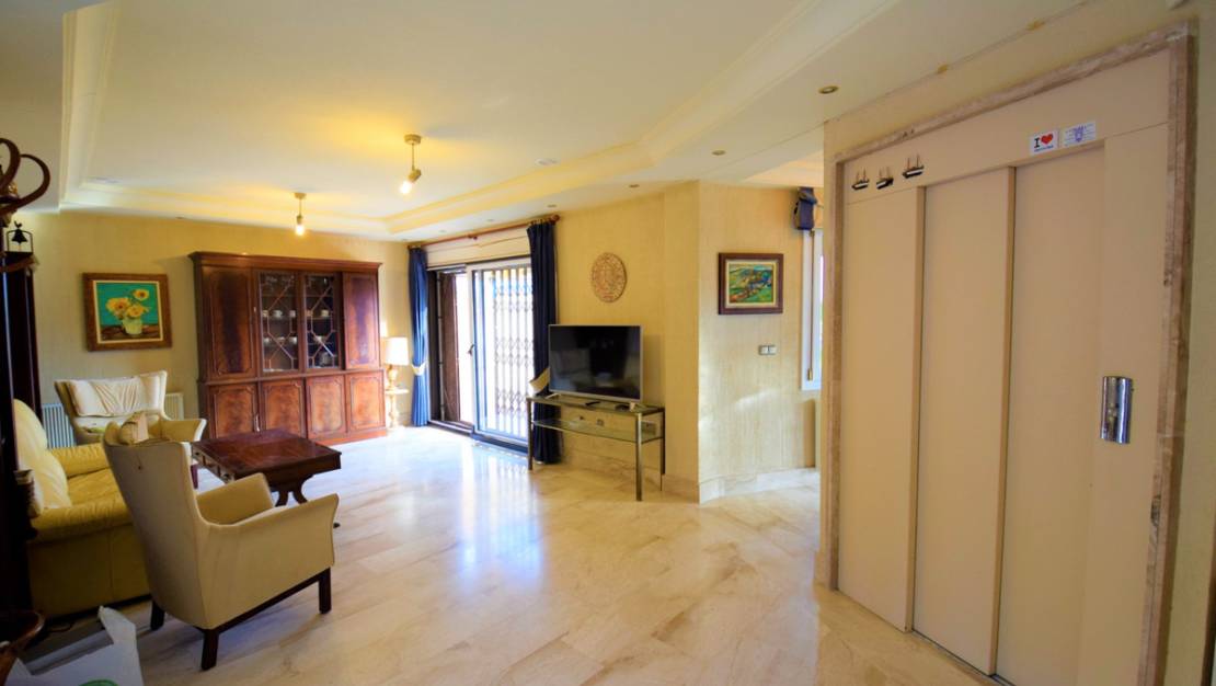 Sale - Villa - Guardamar del Segura - Guardamar del Segura Centro