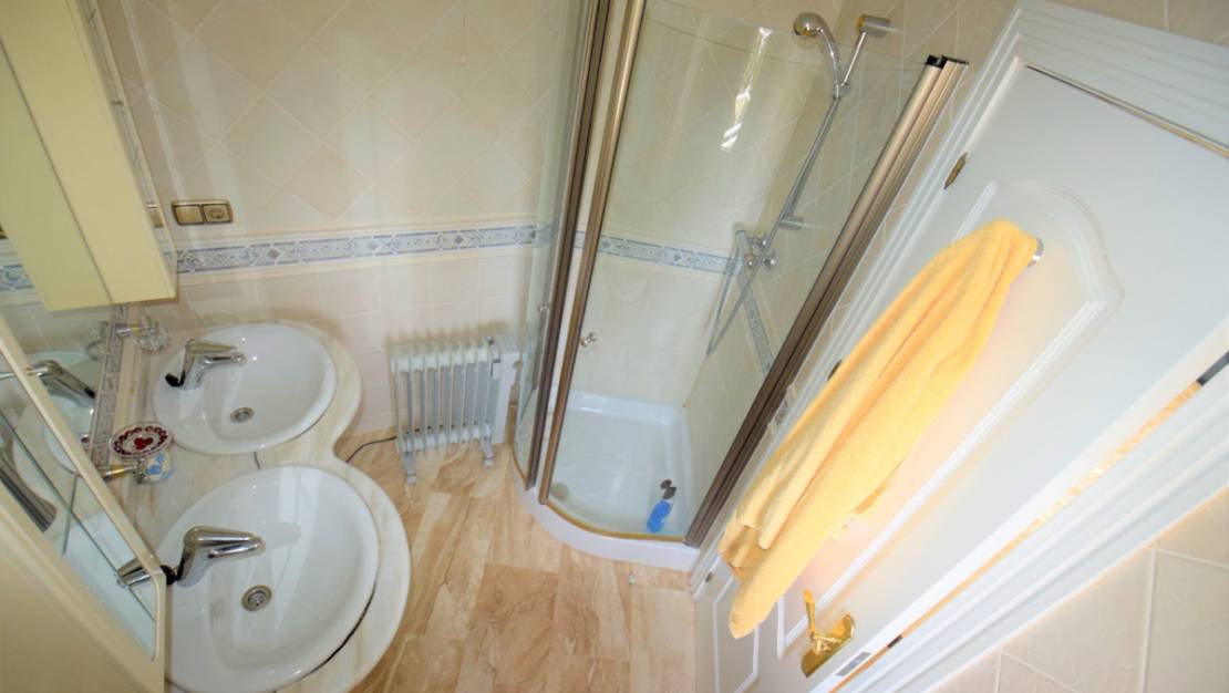 Sale - Villa - Guardamar del Segura - Guardamar del Segura Centro