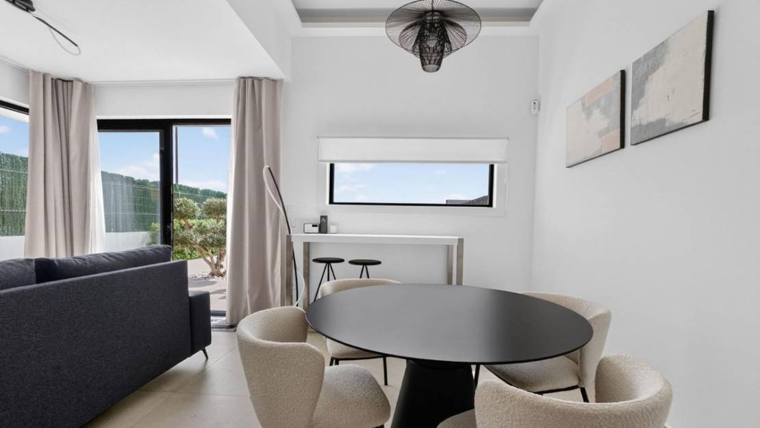 Sale - Villa - Guardamar del Segura - Guardamar del Segura Centro