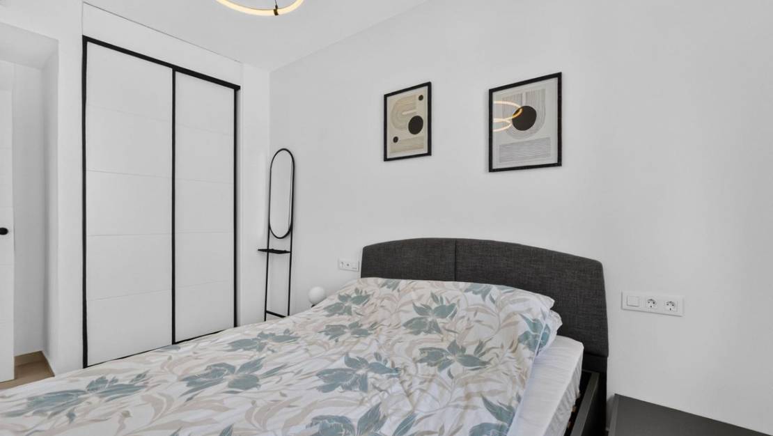 Sale - Villa - Guardamar del Segura - Guardamar del Segura Centro
