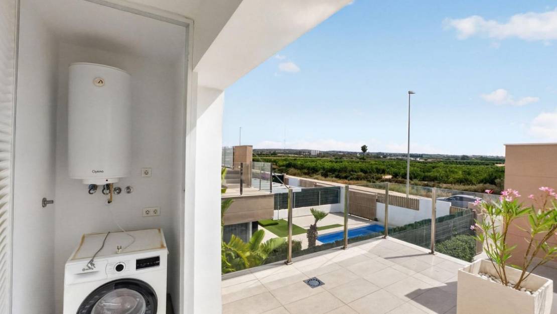 Sale - Villa - Guardamar del Segura - Guardamar del Segura Centro