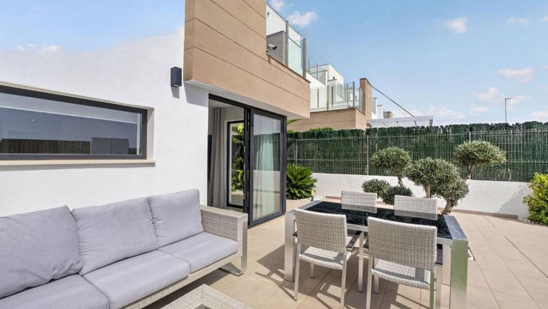 Sale - Villa - Guardamar del Segura - Guardamar del Segura Centro