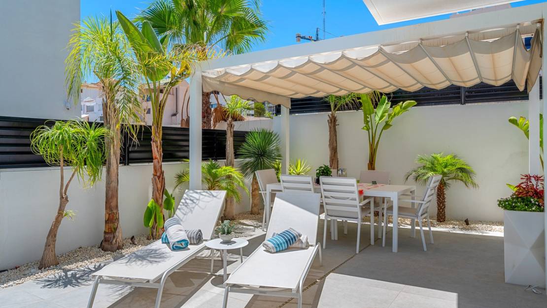 Sale - Villa - Guardamar del Segura - Guardamar del Segura Centro