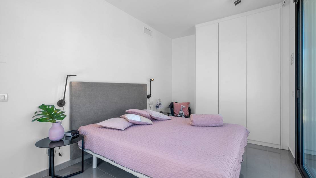 Sale - Villa - Guardamar del Segura - Guardamar del Segura Centro