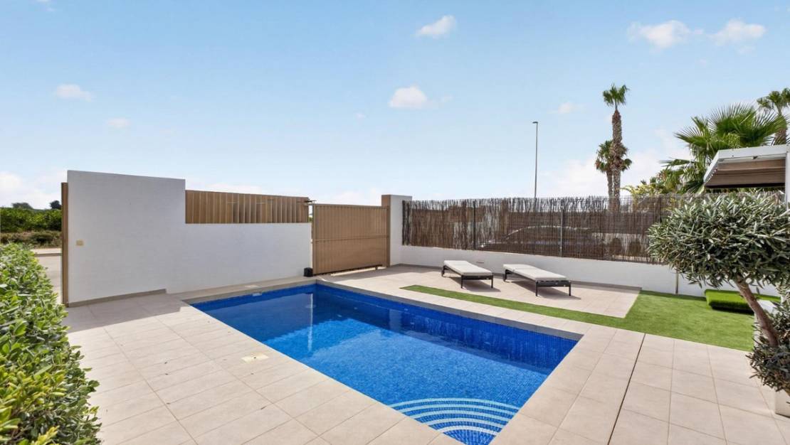 Sale - Villa - Guardamar del Segura - Guardamar del Segura Centro