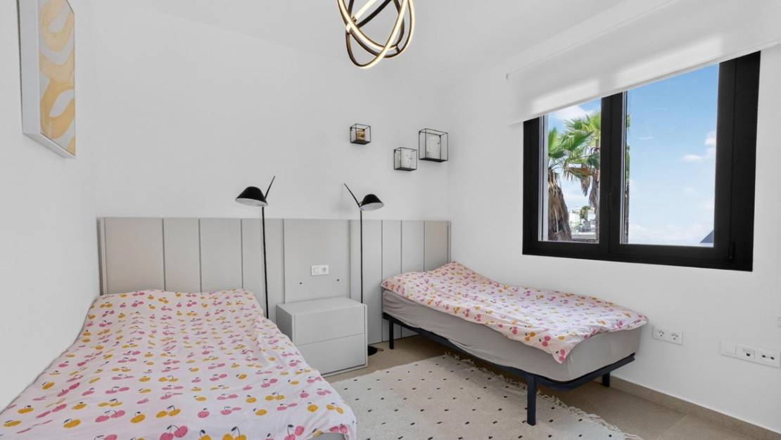 Sale - Villa - Guardamar del Segura - Guardamar del Segura Centro