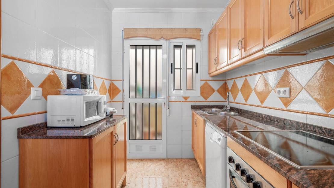 Sale - Villa - Guardamar del Segura - Guardamar del Segura Centro