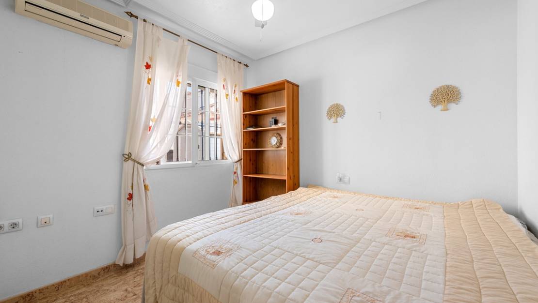Sale - Villa - Guardamar del Segura - Guardamar del Segura Centro