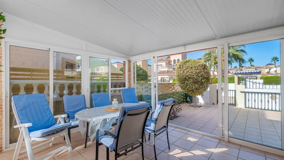 Sale - Villa - Guardamar del Segura - Guardamar del Segura Centro