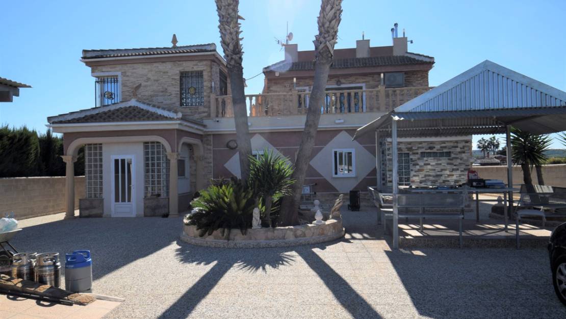 Sale - Villa - Guardamar del Segura - Guardamar del Segura Centro
