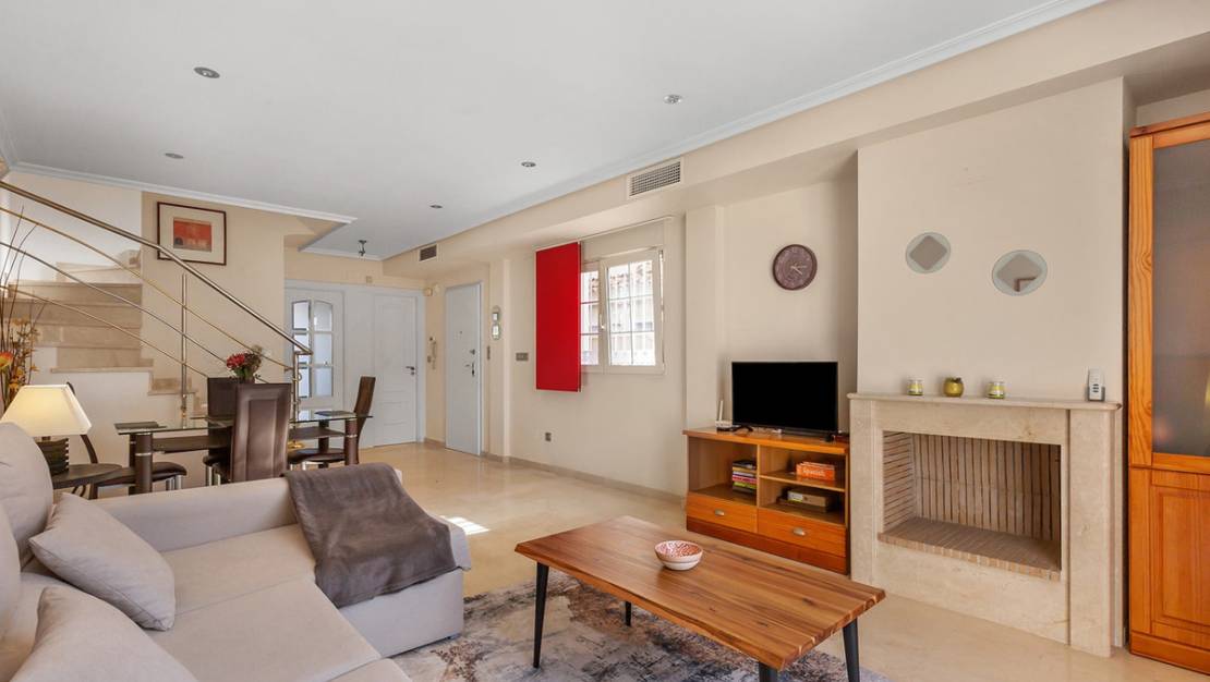 Sale - Villa - Guardamar del Segura - Urbanización El Raso