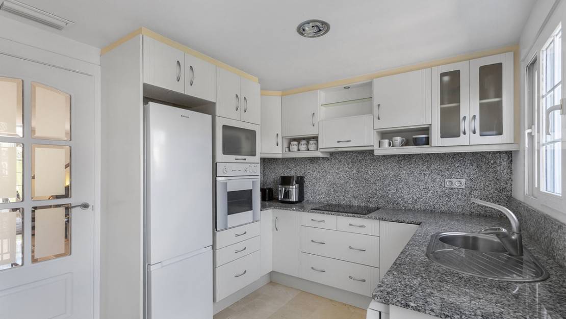 Sale - Villa - Guardamar del Segura - Urbanización El Raso