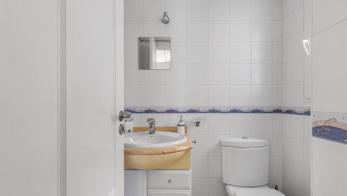 Sale - Villa - Guardamar del Segura - Urbanización El Raso