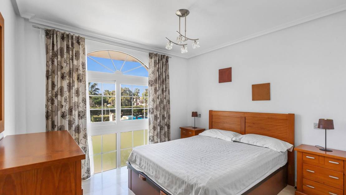 Sale - Villa - Guardamar del Segura - Urbanización El Raso