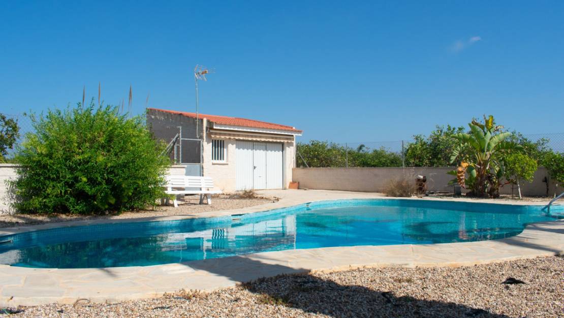 Sale - Villa - Guardamar del Segura - Urbanización El Raso