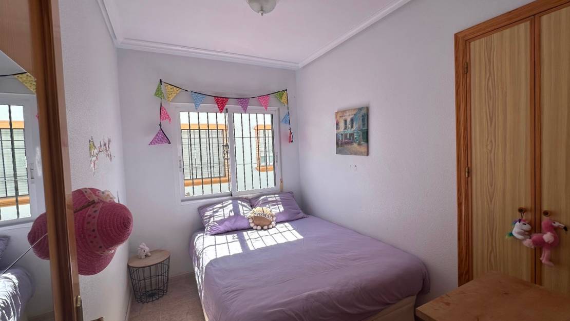 Sale - Villa - Guardamar del Segura - Urbanización El Raso