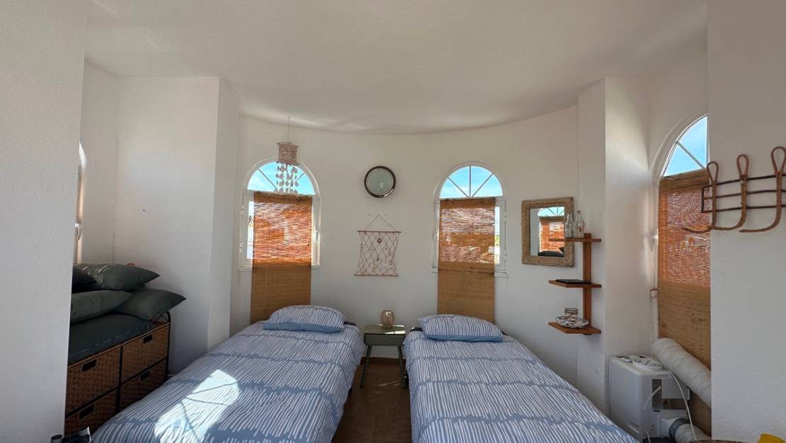 Sale - Villa - Guardamar del Segura - Urbanización El Raso