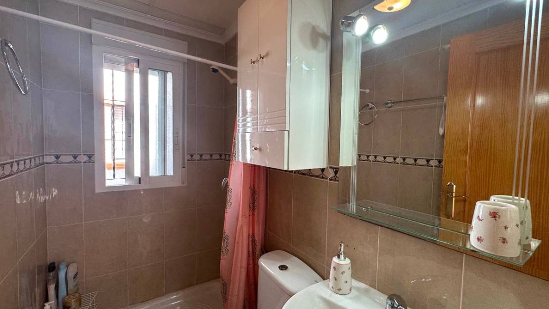 Sale - Villa - Guardamar del Segura - Urbanización El Raso