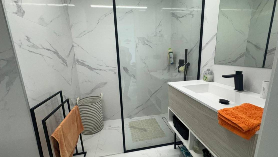 Sale - Villa - Guardamar del Segura - Urbanización El Raso