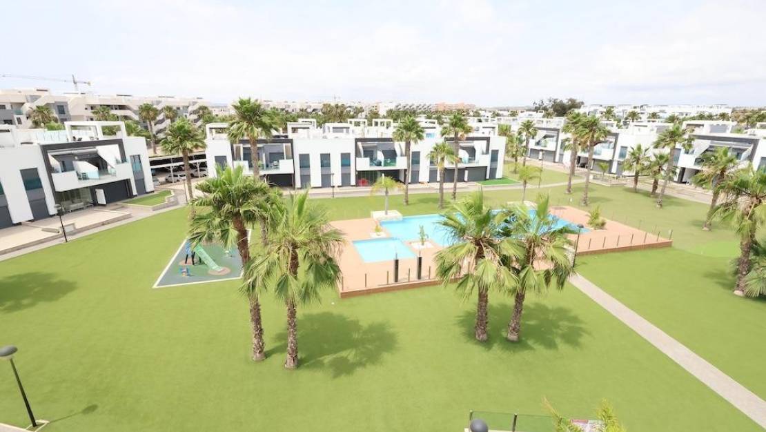 Sale - Villa - Guardamar del Segura - Urbanización El Raso