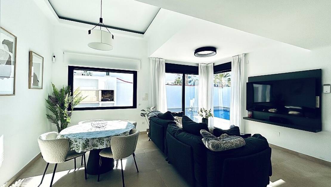 Sale - Villa - Guardamar del Segura - Urbanización El Raso