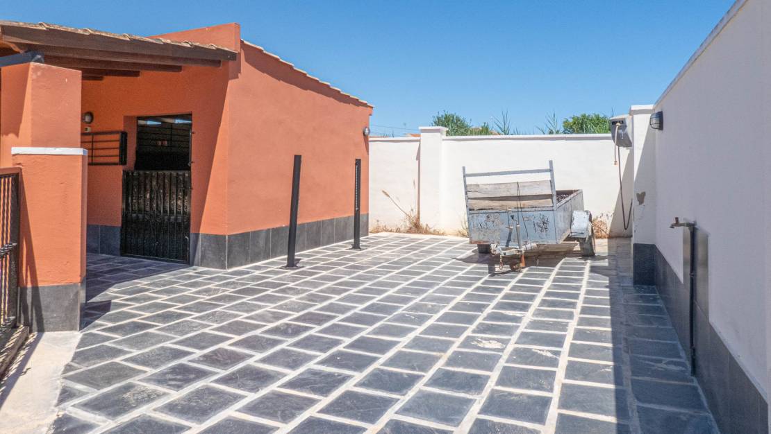 Sale - Villa - Heredades - Rojales