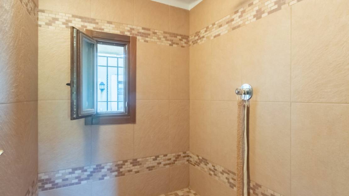 Sale - Villa - Ibi