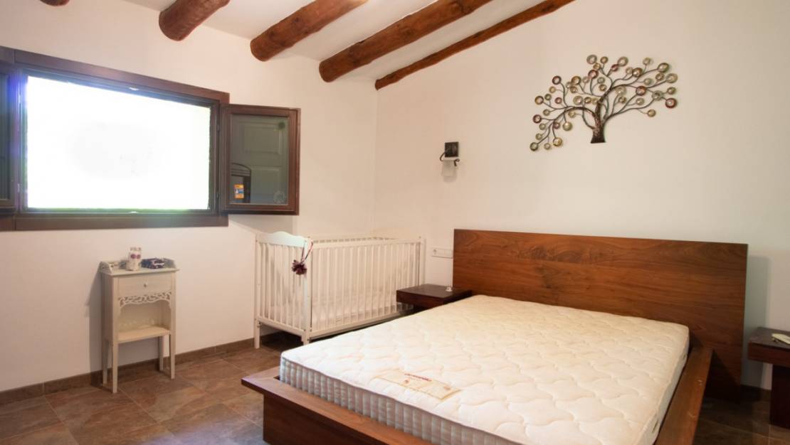 Sale - Villa - Ibi